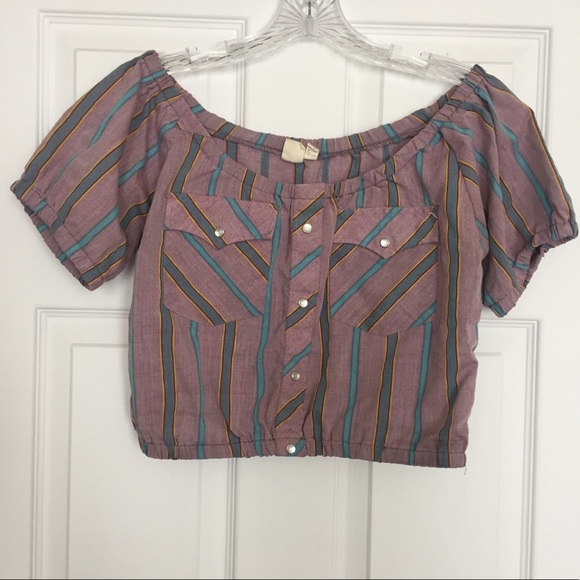 Urban Renewal crop top, off the shoulder - Picture 2 of 4